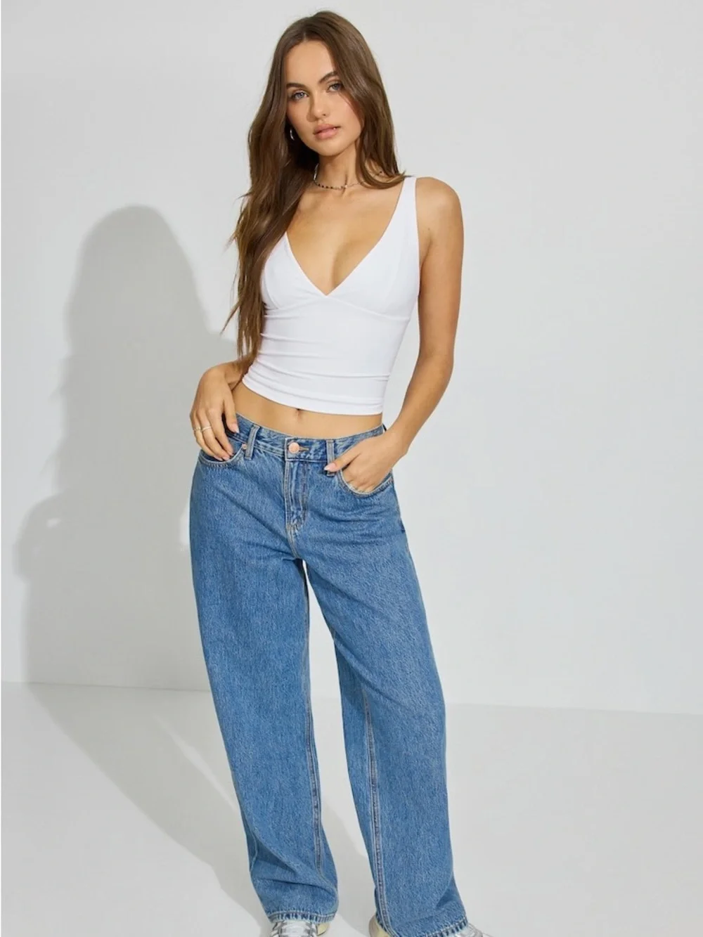 garage deep plunge sleek cami top - Picture 2 of 5